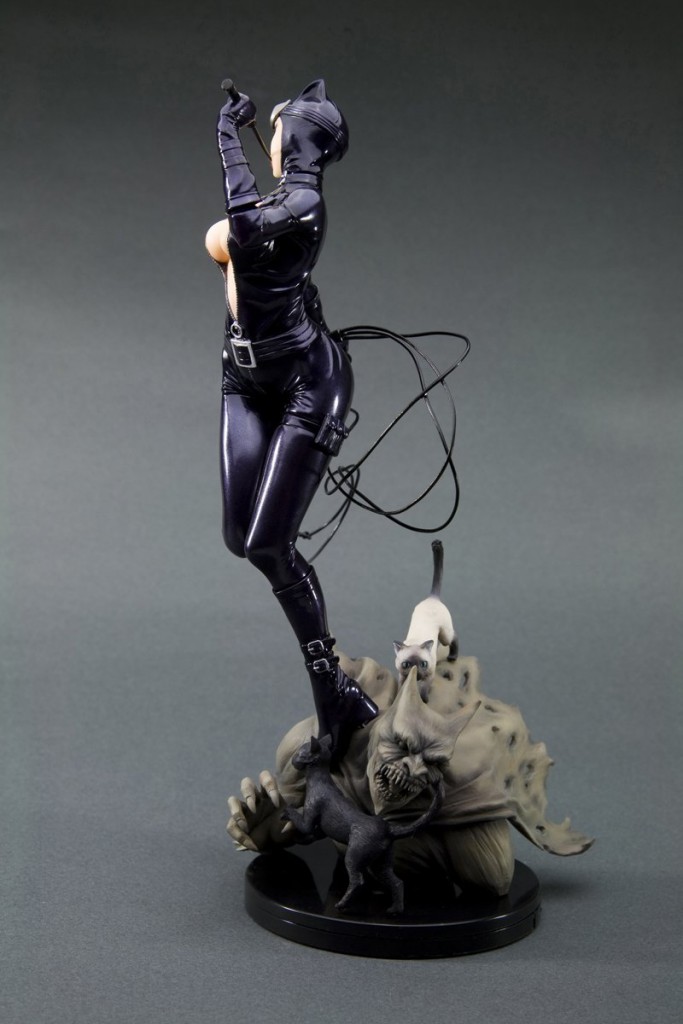 Catwoman Bishoujo Statue from DC Comics and Kotobukiya