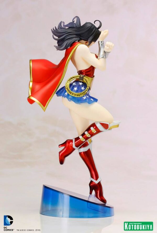 Wonder Woman Armored Bishoujo Statue from DC Comics and Kotobukiya