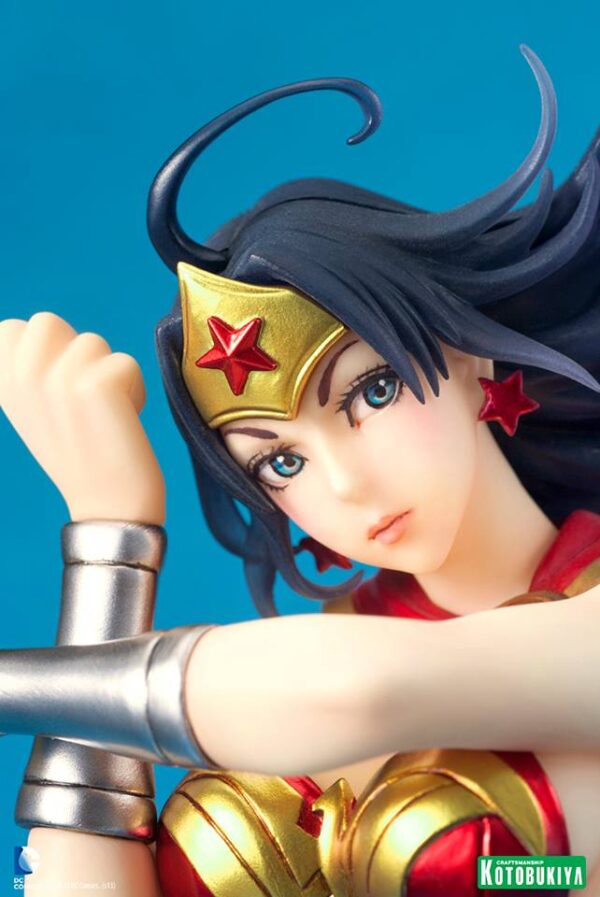 Wonder Woman Armored Bishoujo Statue from DC Comics and Kotobukiya