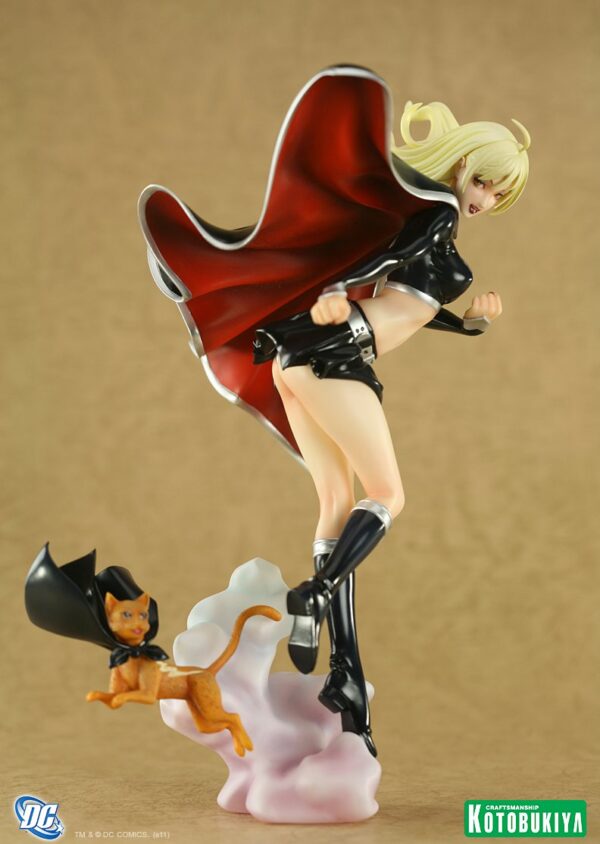 Evil Supergirl Bishoujo Statue DC Comics Kotobukiya