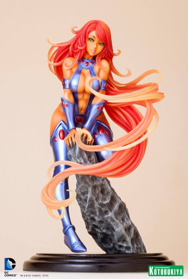 Starfire Bishoujo Statue from DC Comics and Kotobukiya