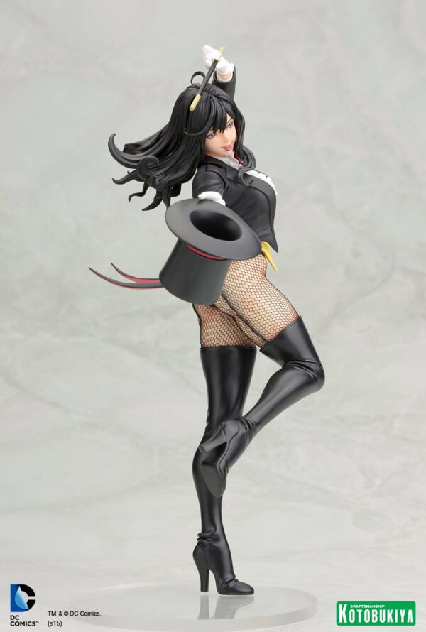 Zatanna Bishoujo Statue from DC Comics and Kotobukiya