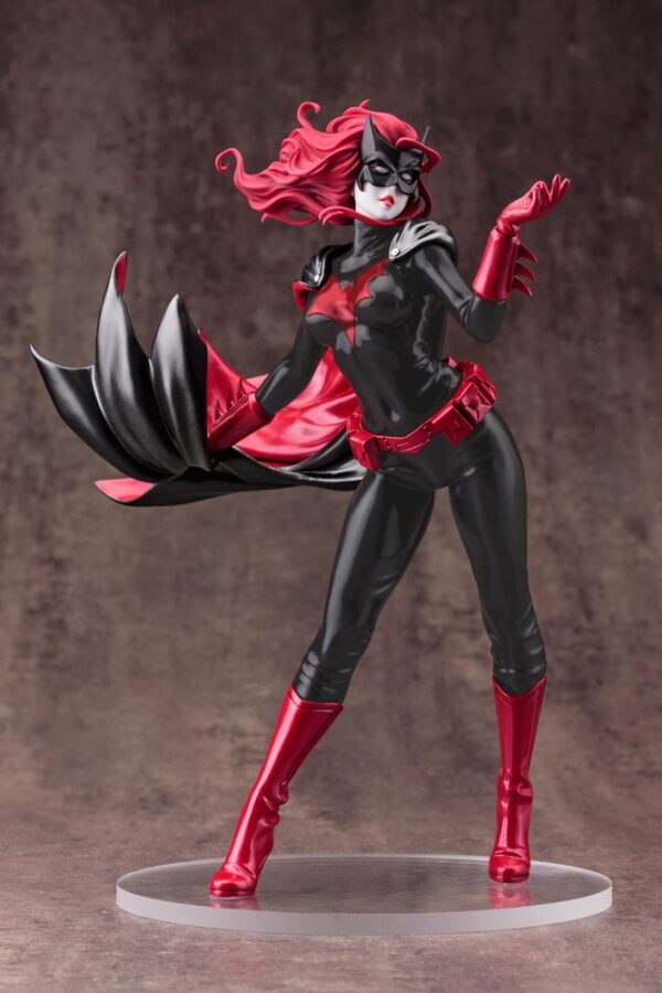 Batwoman 2nd Edition Bishoujo Statue from DC Comics and Kotobukiya