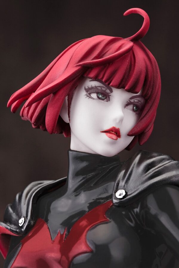 Batwoman 2nd Edition Bishoujo Statue from DC Comics and Kotobukiya