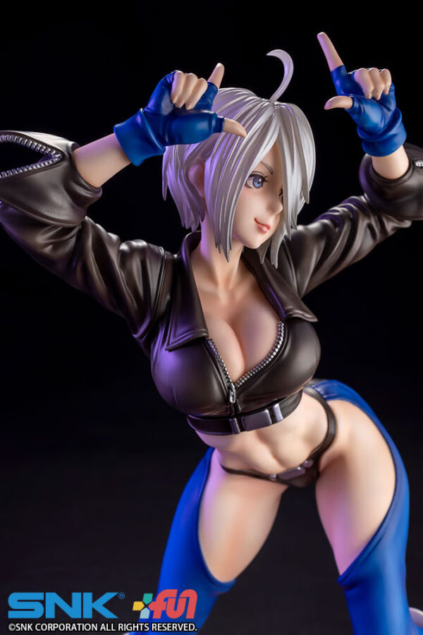 SNK The King of Fighters 2001 Ángel Bishoujo Statue from Kotobukiya