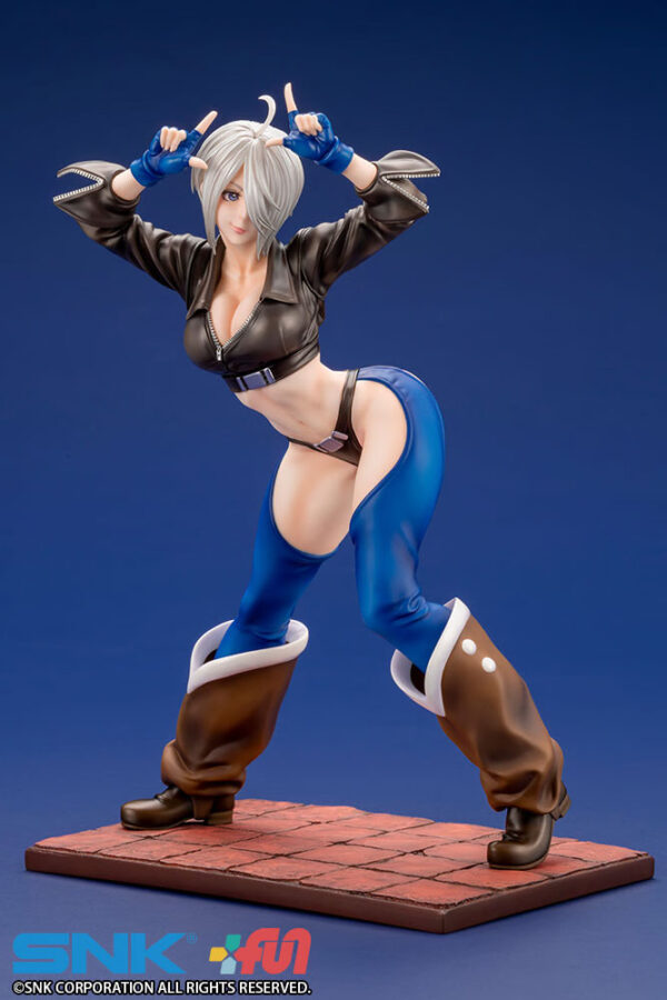 SNK The King of Fighters 2001 Ángel Bishoujo Statue from Kotobukiya